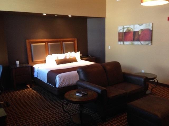 C'Mon Inn & Suites Fargo Exterior photo